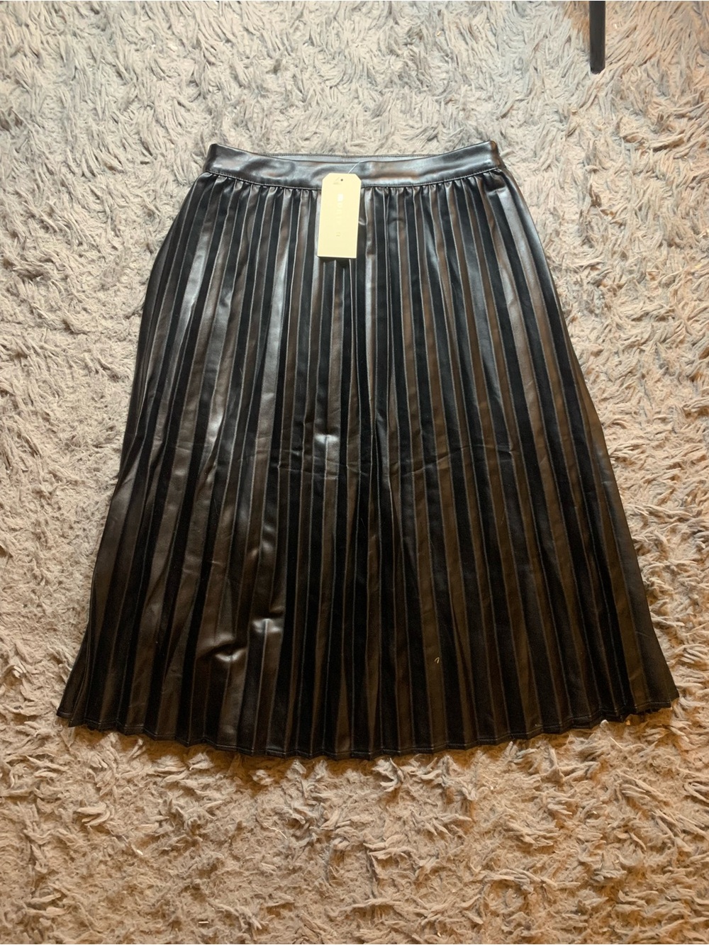 NWT black faux leather Monteau accordion pleated midi skirt sz S